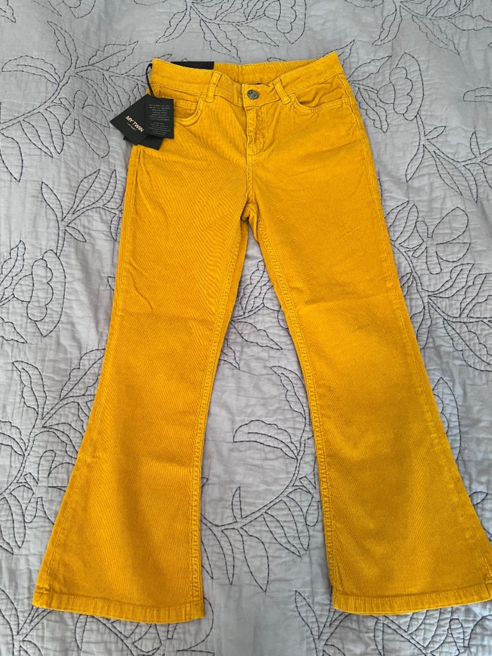 NWT MY TWIN Twinset Golden Yellow cropped Corduroy Flare Jeans Size 26